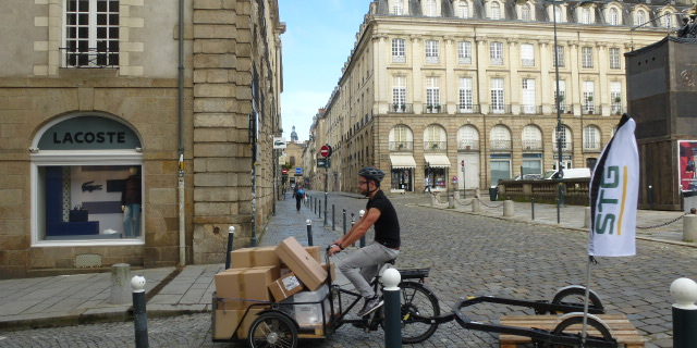 P1030090-640x320.jpg